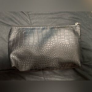Black Crocodile-Embossed women cosmetics bag